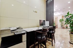 thumbnail: Business center