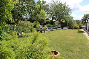 thumbnail: Garden