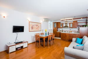 thumbnail: Living area