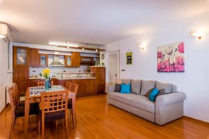 thumbnail: Living area