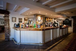 thumbnail: Bar (on property)