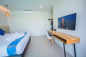 thumbnail: Room