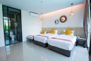 thumbnail: Room