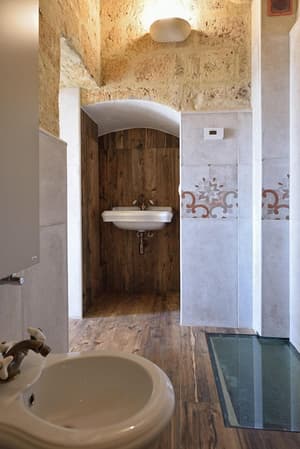 thumbnail: Bathroom sink
