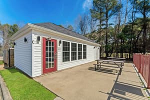 thumbnail: Terrace/patio