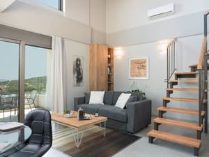 thumbnail: Living area