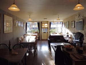 thumbnail: Restaurant