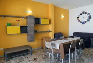 thumbnail: Interior