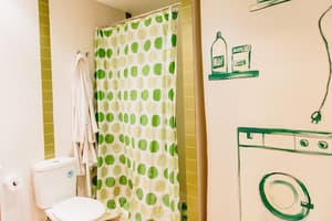 thumbnail: Bathroom