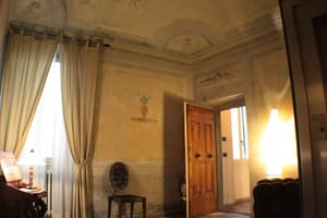 thumbnail: Interior