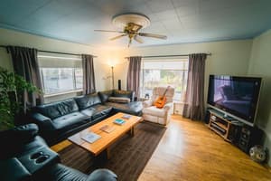 thumbnail: Interior