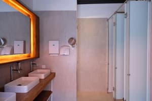 thumbnail: Bathroom