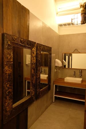 thumbnail: Bathroom