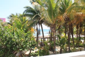 thumbnail: Balcony