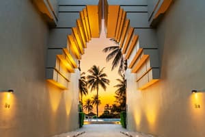 thumbnail: Exterior