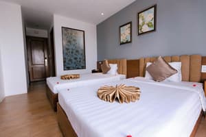 thumbnail: Room