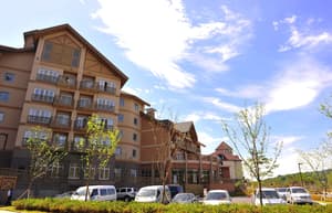 thumbnail: Exterior