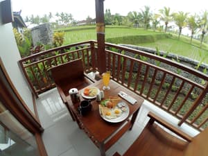 thumbnail: Balcony