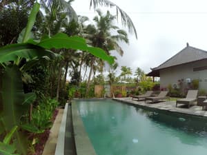 thumbnail: Outdoor pool