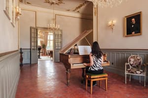 thumbnail: Interior