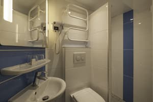thumbnail: Bathroom