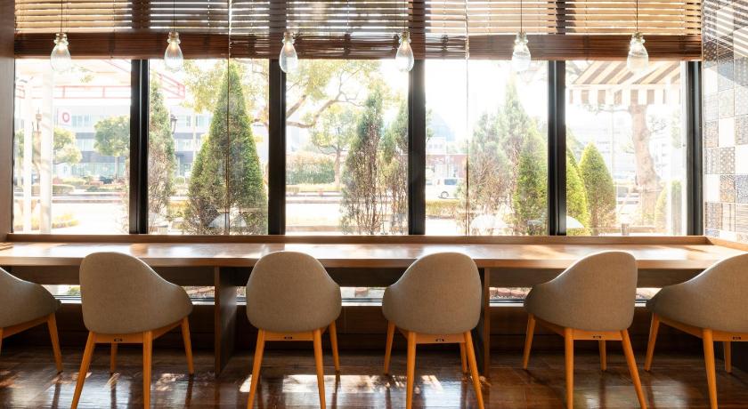 Restaurant-cafeteria