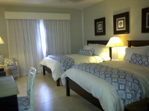 Standard Double Guestroom
