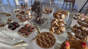 thumbnail: Breakfast buffet