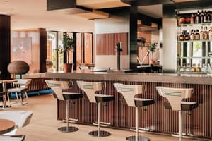 thumbnail: Restaurant