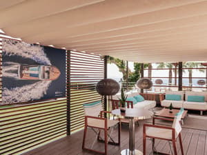 thumbnail: Restaurant