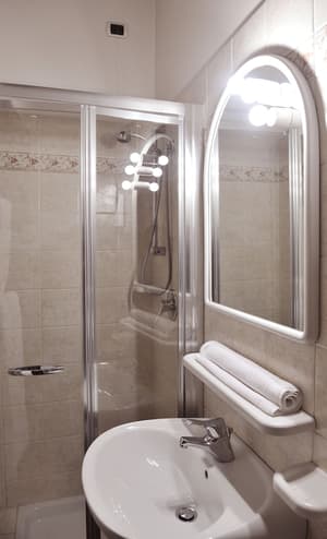 thumbnail: Bathroom