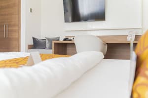 thumbnail: Room