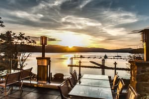 thumbnail: Outdoor dining
