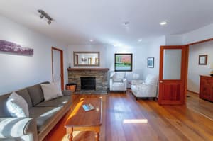 thumbnail: Interior