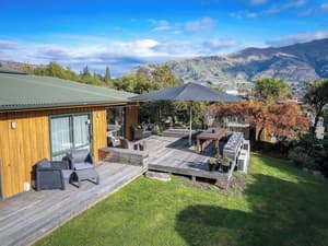 thumbnail: Terrace/patio