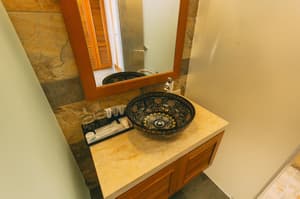 thumbnail: Bathroom sink