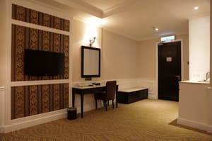thumbnail: Room