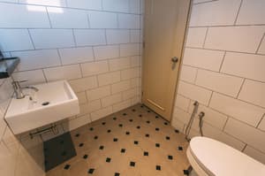thumbnail: Bathroom