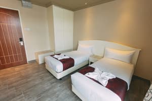 thumbnail: Room