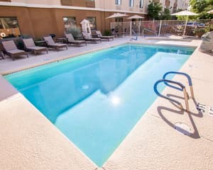 thumbnail: Pool