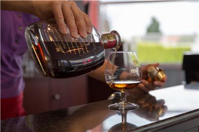On-Site,Bar/Lounge