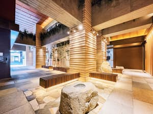 thumbnail: Exterior