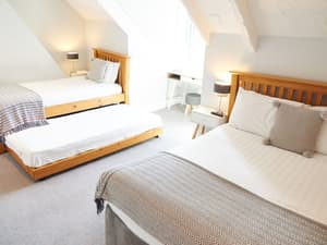 thumbnail: Interior detail
