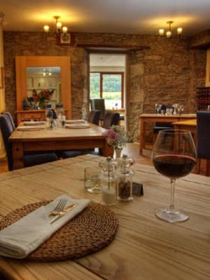 thumbnail: Restaurant
