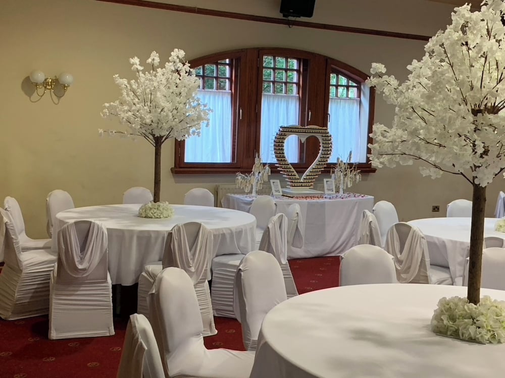 Indoor wedding