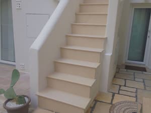 thumbnail: Property entrance