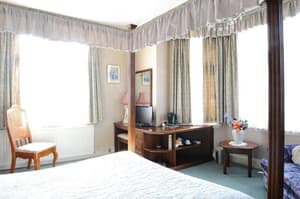 thumbnail: Room