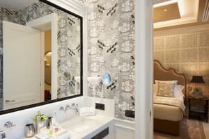 thumbnail: Bathroom