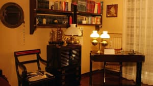 thumbnail: Interior detail