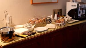 thumbnail: Breakfast buffet